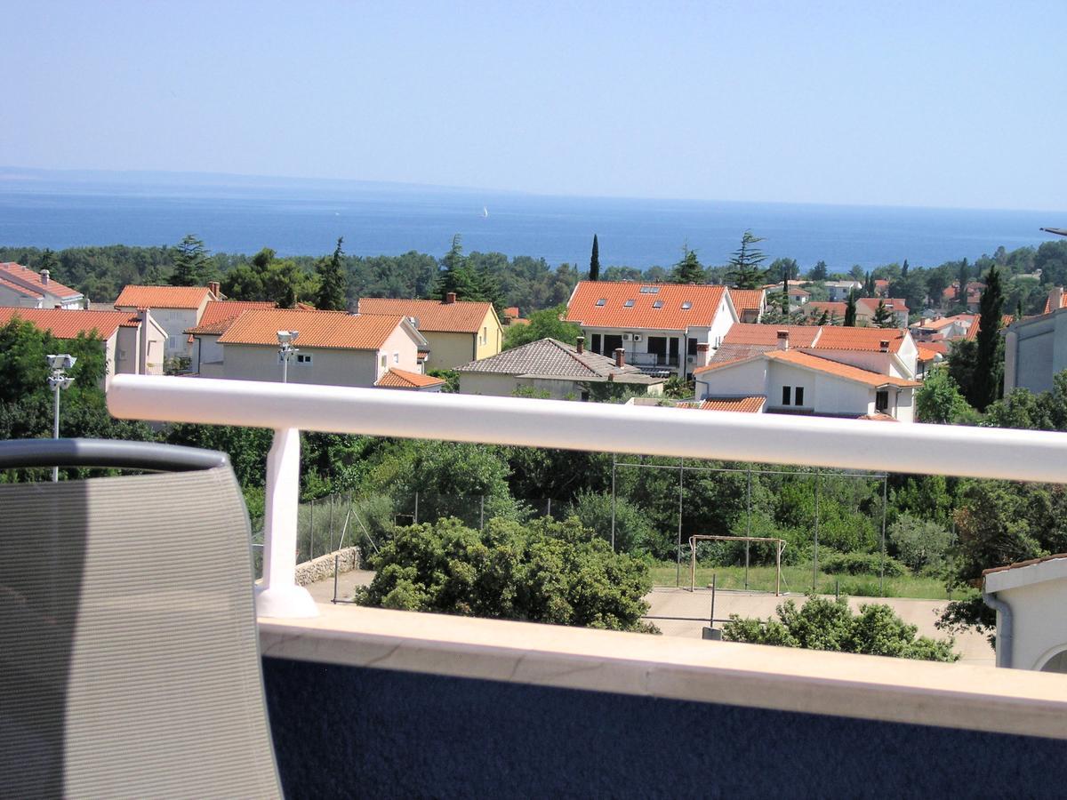 Apartments Oribella Krk Town Eksteriør bilde